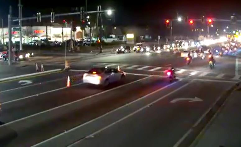 Group Of Motorcyclists Caught On Camera Running Red Light